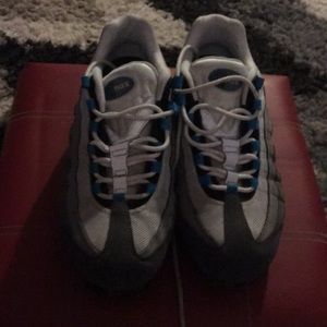 Men’s sneakers Size- 10.5
